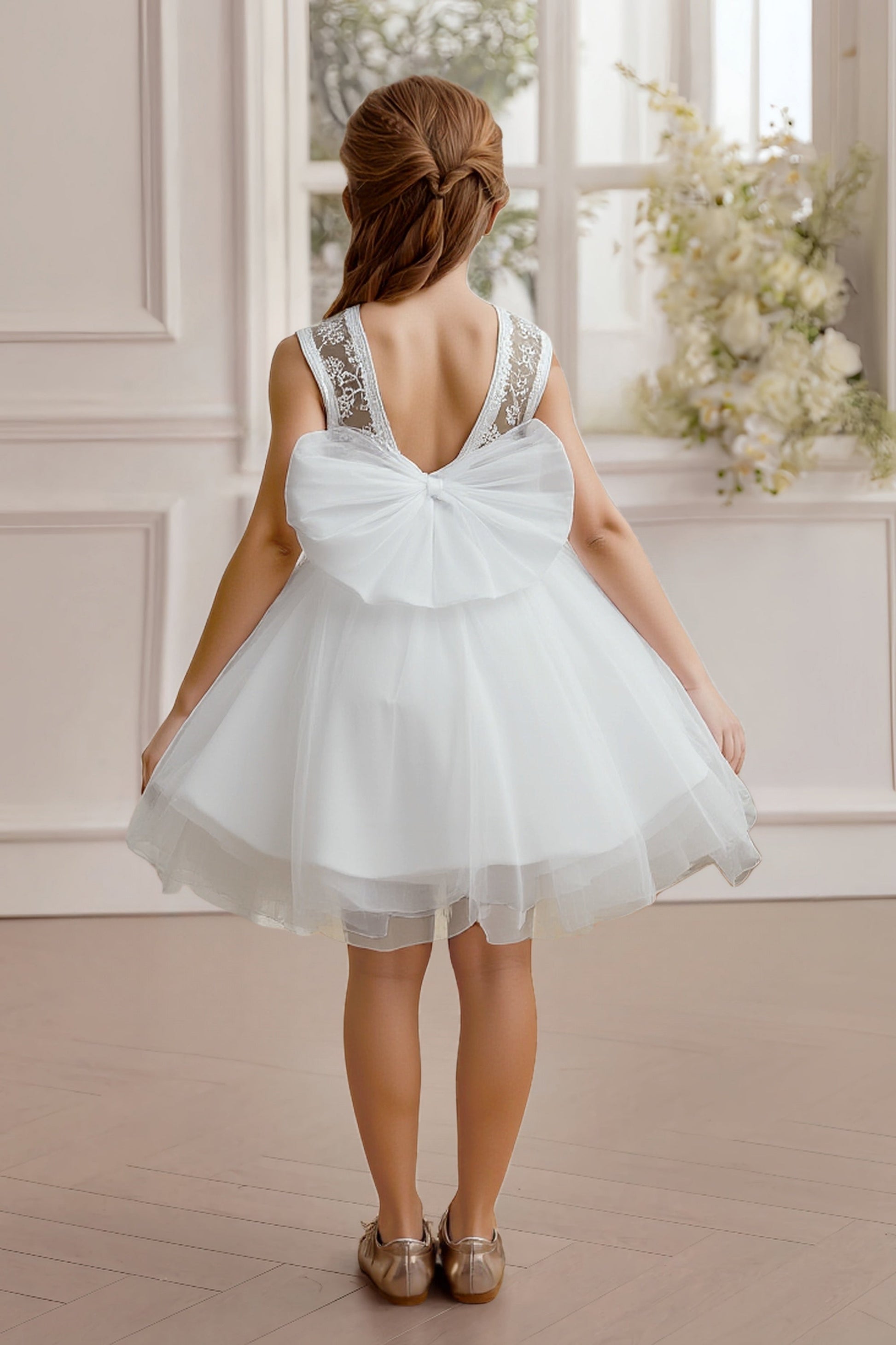 [Blanc]