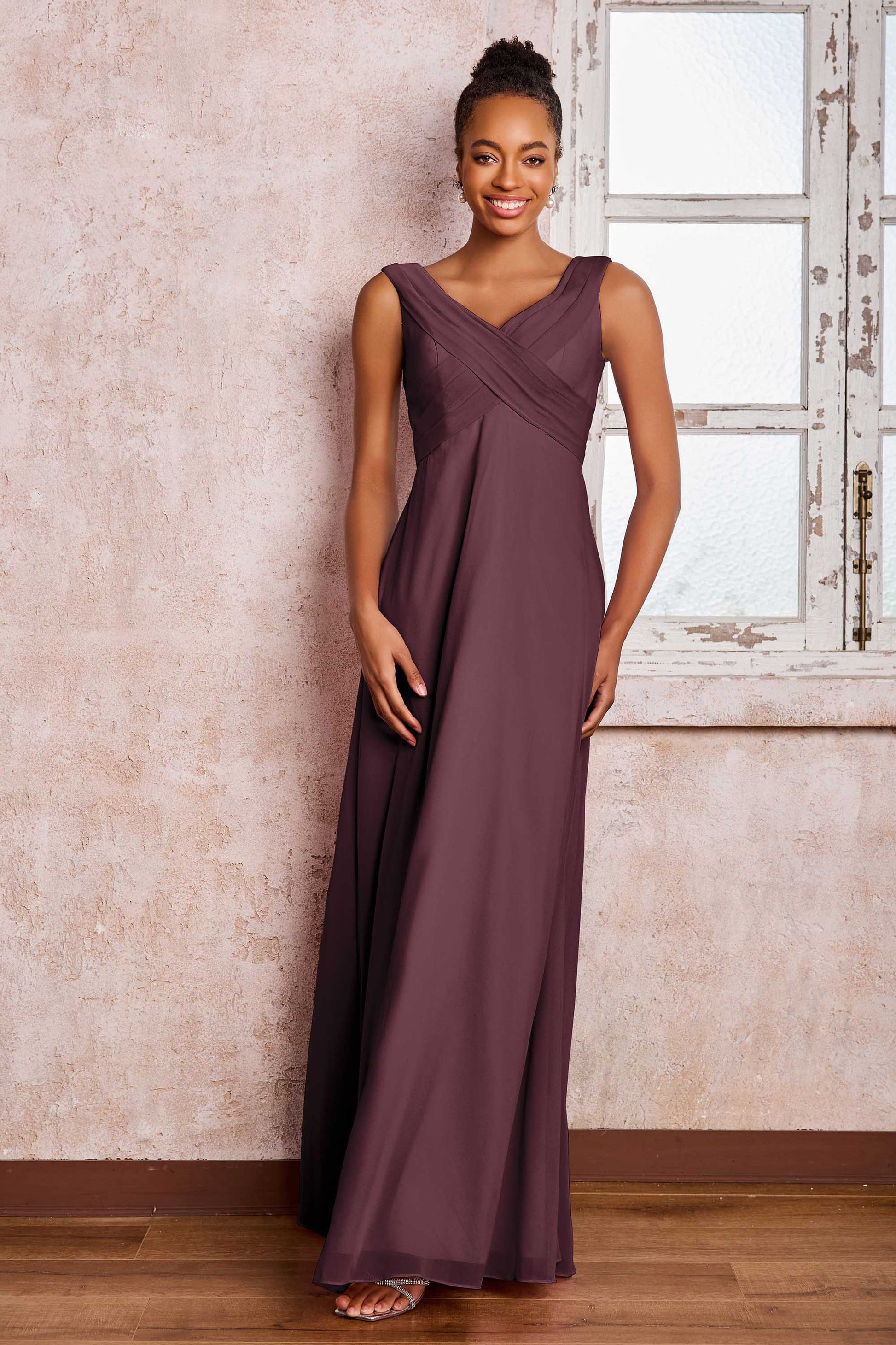 Robe en Mousseline Sans Manches à Col en V avec Longueur au Sol